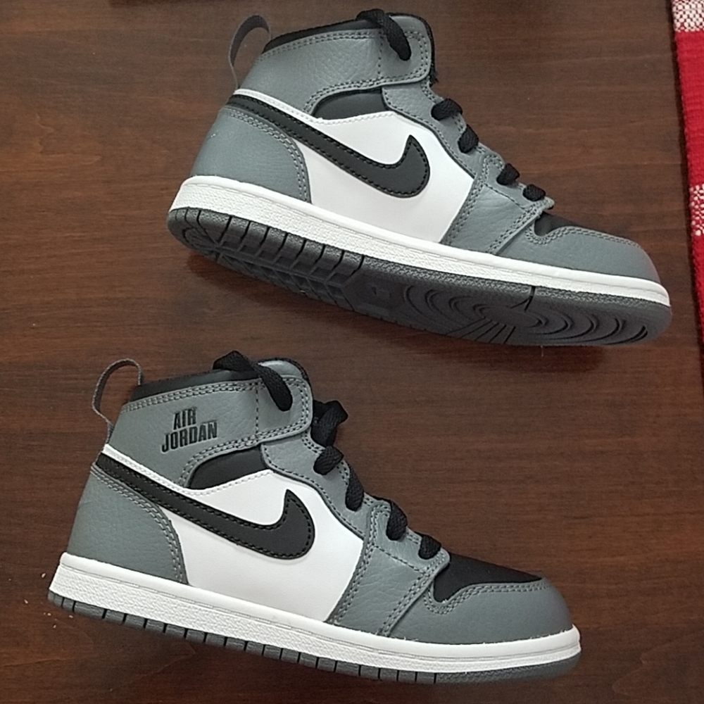 New Nike Jordan Retro high bt shoes
